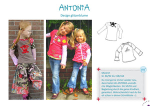 
                  
                    Load image into Gallery viewer, Pattern T-Shirt ANTONIA
                  
                