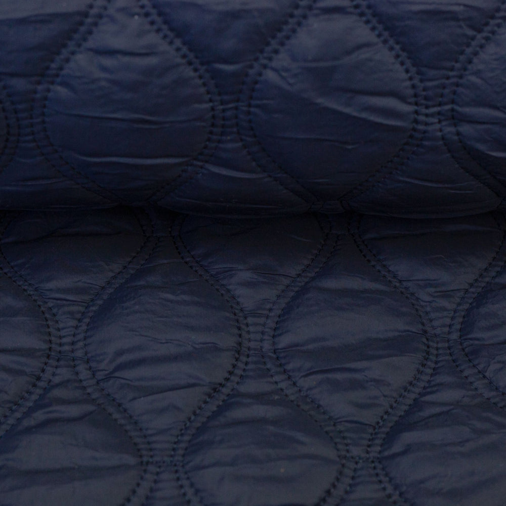 
                  
                    Load image into Gallery viewer, Quilted Double Face Dark Blue 125x150cm
                  
                