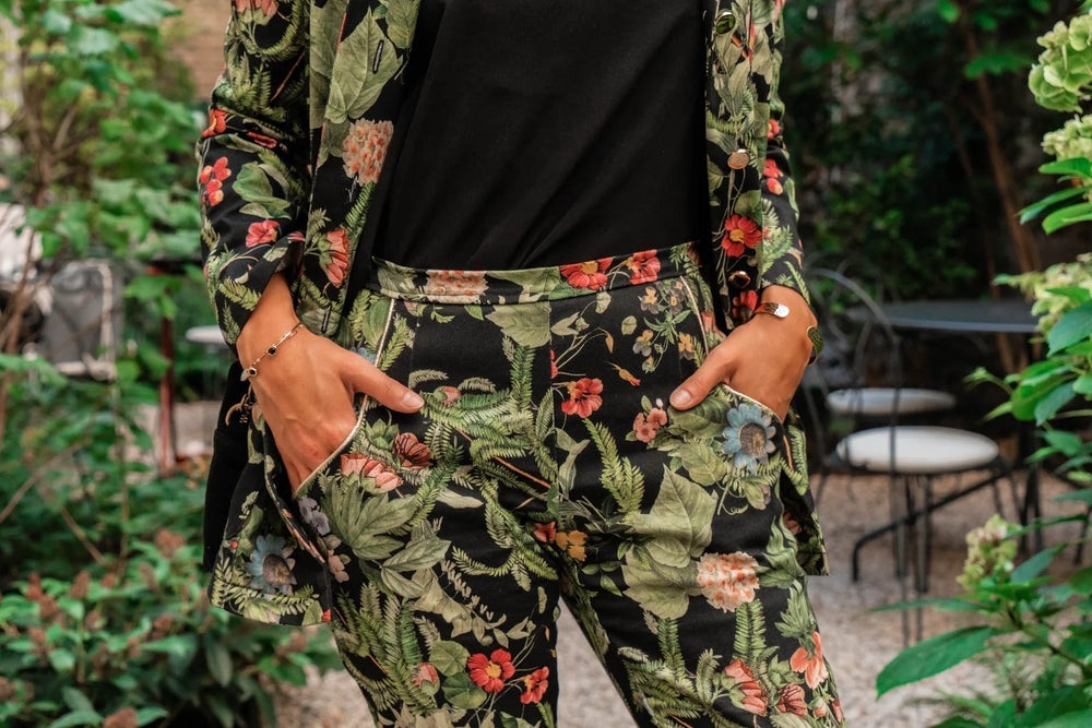 
                  
                    Load image into Gallery viewer, Pattern Cigarette Trousers LOULOU
                  
                