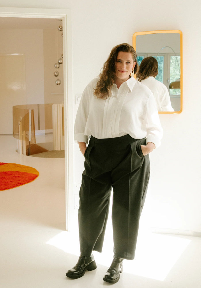
                  
                    Load image into Gallery viewer, Pattern Trousers ANDREA
                  
                