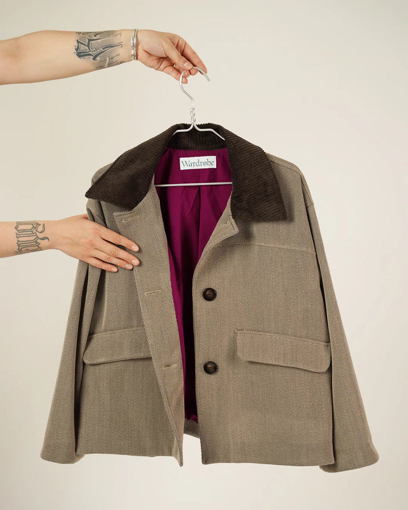 
                  
                    Load image into Gallery viewer, Pattern CAR Coat
                  
                