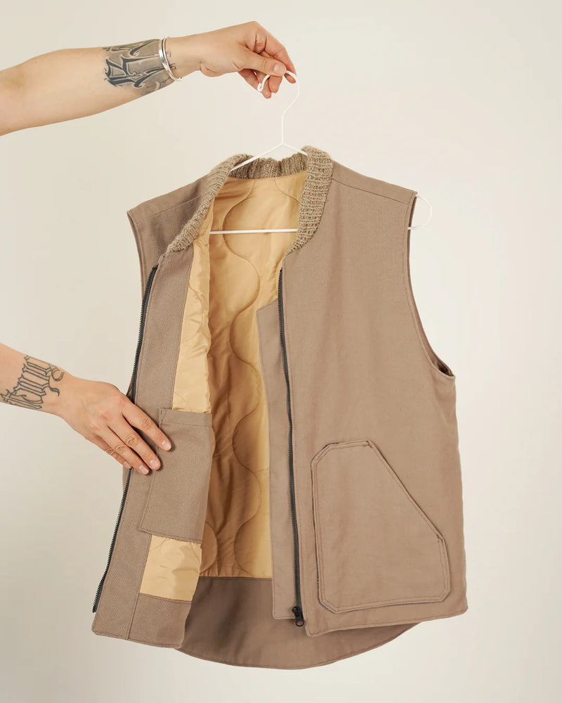 
                  
                    Load image into Gallery viewer, Pattern OZARK Vest
                  
                
