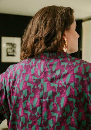 
                  
                    Load image into Gallery viewer, Pattern Shirt VITTORIA
                  
                
