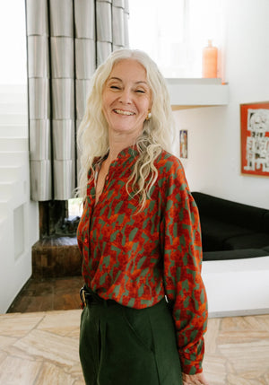 
                  
                    Load image into Gallery viewer, Pattern Shirt VITTORIA
                  
                