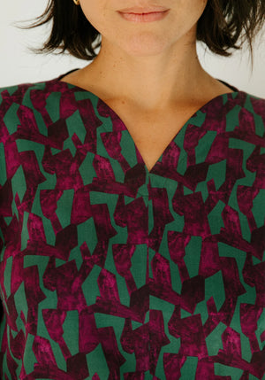 
                  
                    Load image into Gallery viewer, Pattern Blouse VOLATA
                  
                