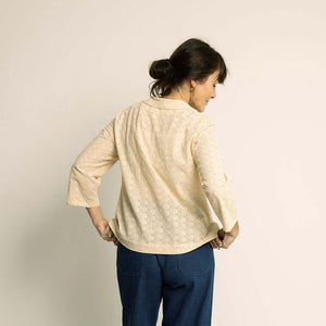
                  
                    Load image into Gallery viewer, Pattern DUKKE Blouse
                  
                