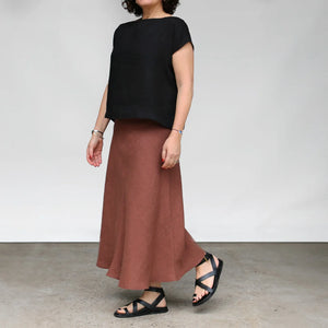 
                  
                    Load image into Gallery viewer, Pattern Skirt AVERY
                  
                
