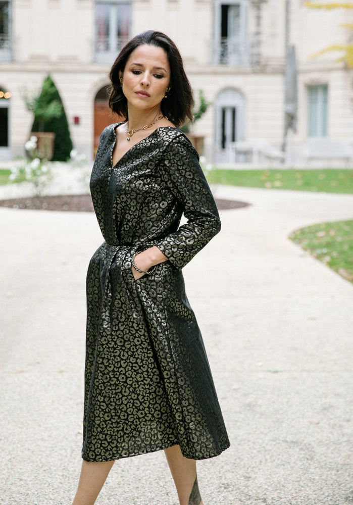 
                  
                    Load image into Gallery viewer, Pattern Dress NOTTE
                  
                