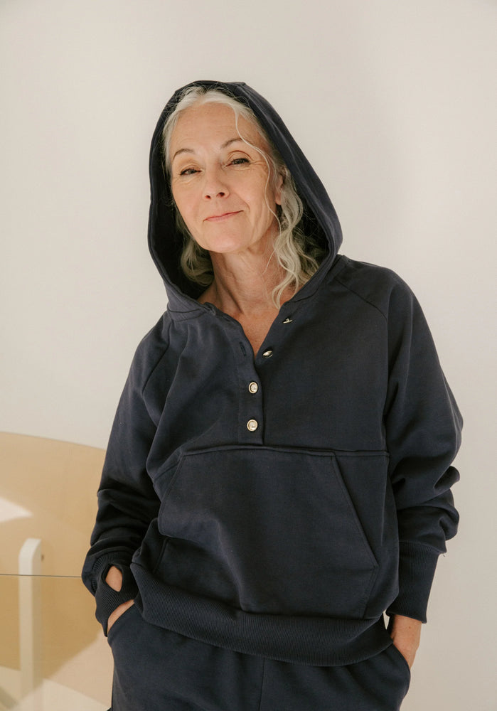 
                  
                    Load image into Gallery viewer, Pattern Sweatsirt ADELE
                  
                