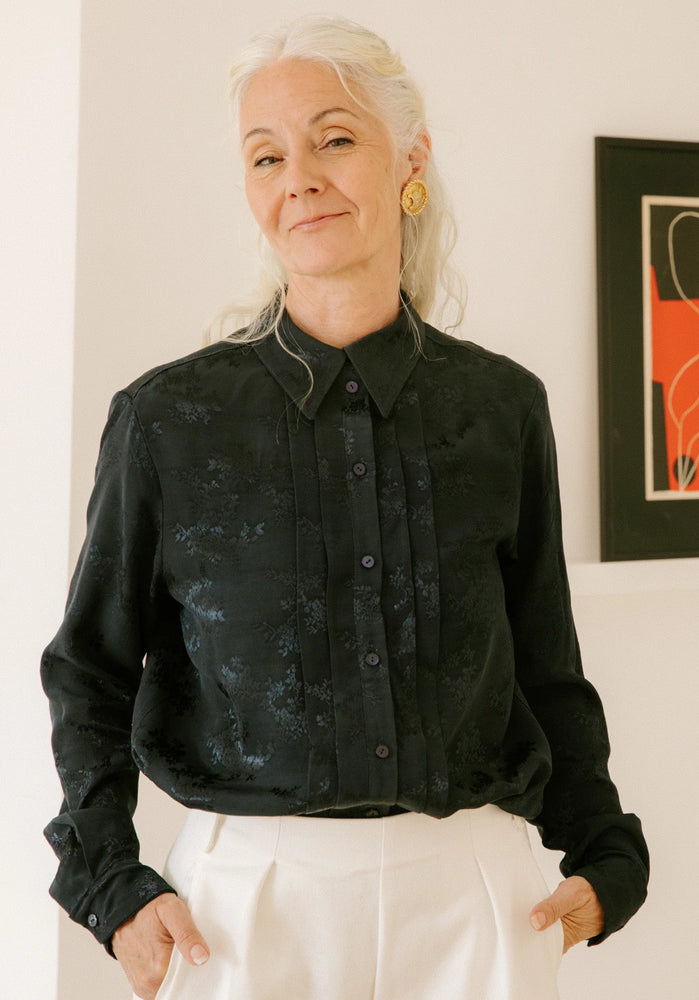 
                  
                    Load image into Gallery viewer, Pattern Blouse SCALA
                  
                