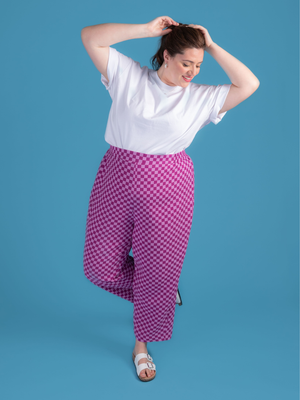 
                  
                    Load image into Gallery viewer, Pattern Trousers WINNIE
                  
                