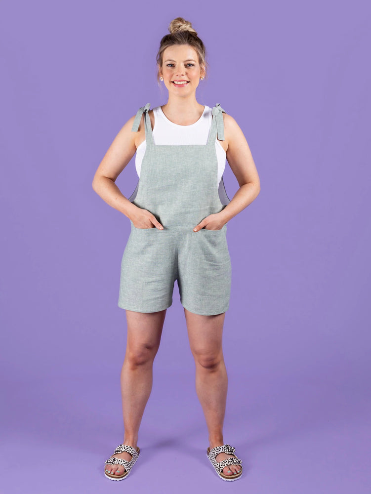 
                  
                    Load image into Gallery viewer, Pattern Dungarees ERIN
                  
                